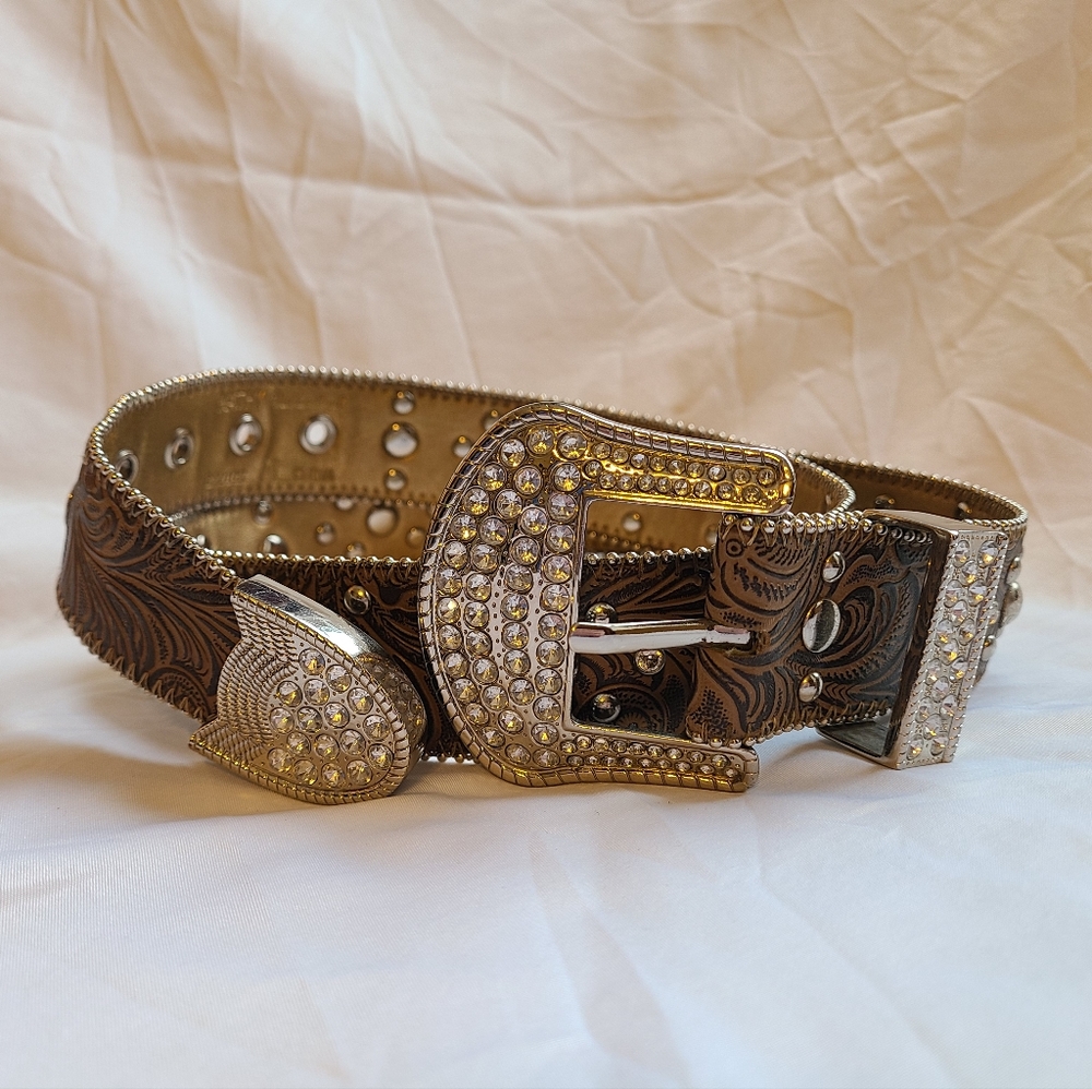 Kathy Van Zeeland Women's Bling Belt Rhinestones Medium